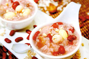 桂圆莲子粥