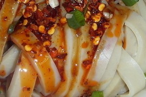 凉粉（带调料）